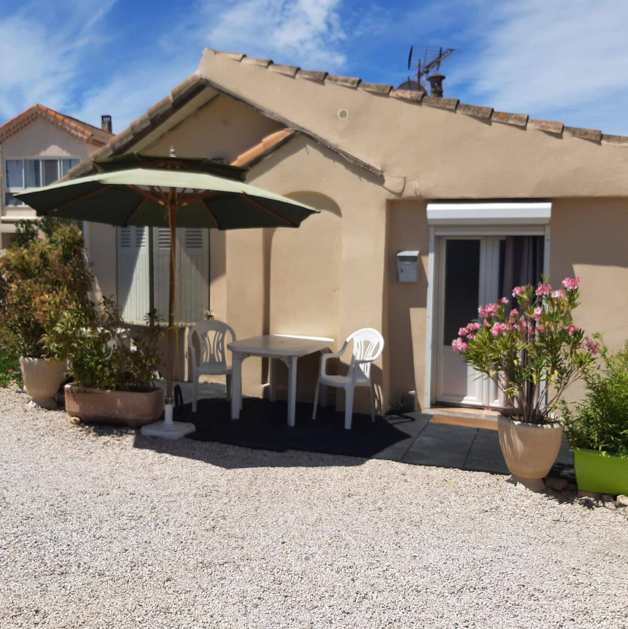 Appartement Meuble Bord De Mer Fos Sur Mer Fos-sur-Mer Zewnętrze zdjęcie